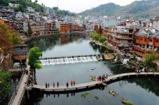 泰州长沙旅游攻略(长沙旅游攻略景点必去二日游)