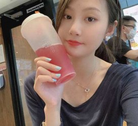 泰州雇用网红商务伴游女(雇用网红商务伴游女员工)