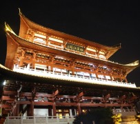 泰州长沙旅游攻略(长沙旅游攻略景点必去长沙美食街)