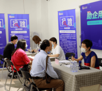 泰州上海伴游招聘 上海富豪娱乐诚聘，办公文员，经理助理