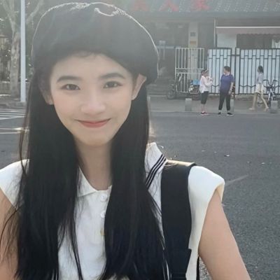 泰州商务伴游带客户去看海豚表演