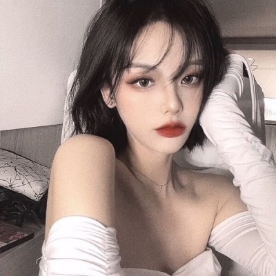 泰州伴游女生李幻极的资料