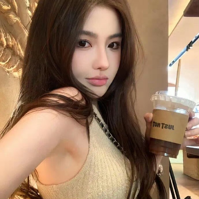 泰州伴游女生阿丽米热·艾美尔的资料