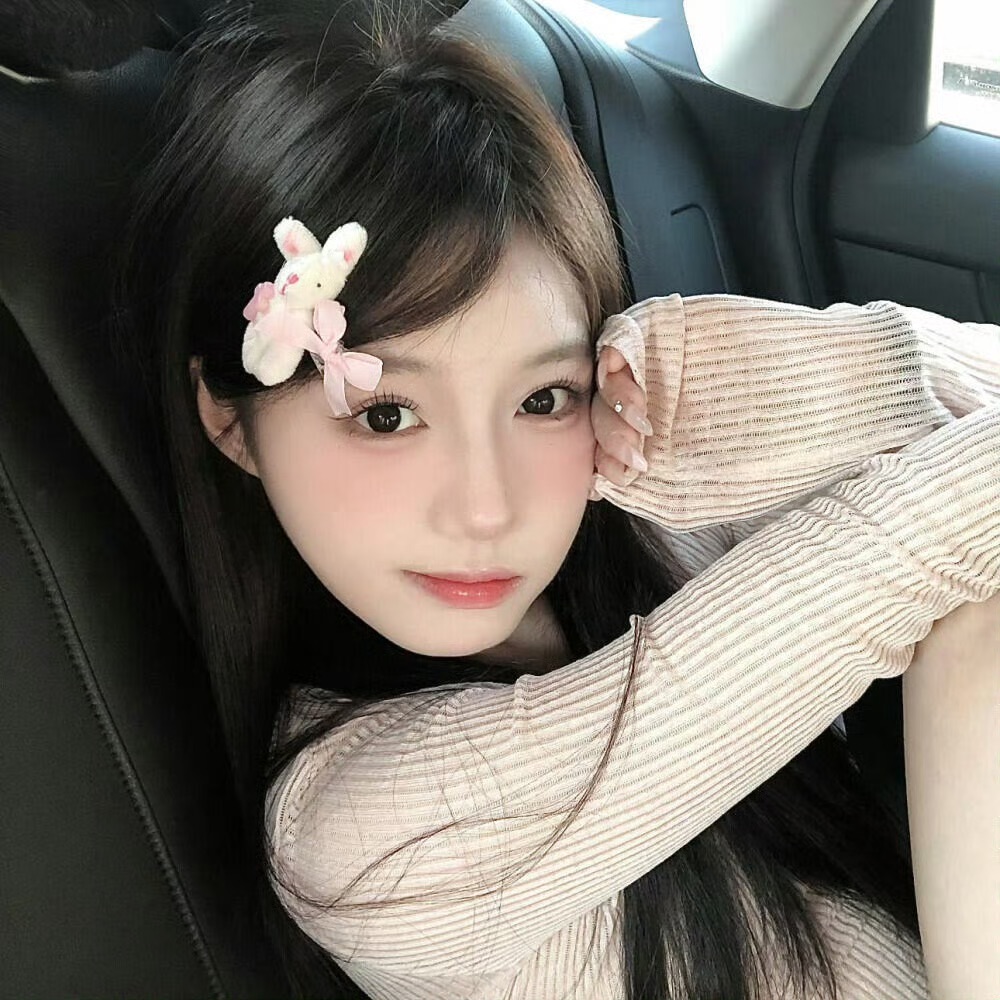 泰州伴游女生沈欣白的资料