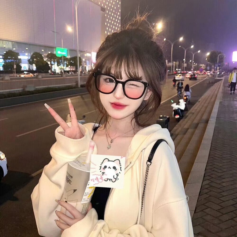 泰州伴游女生KIKI的资料