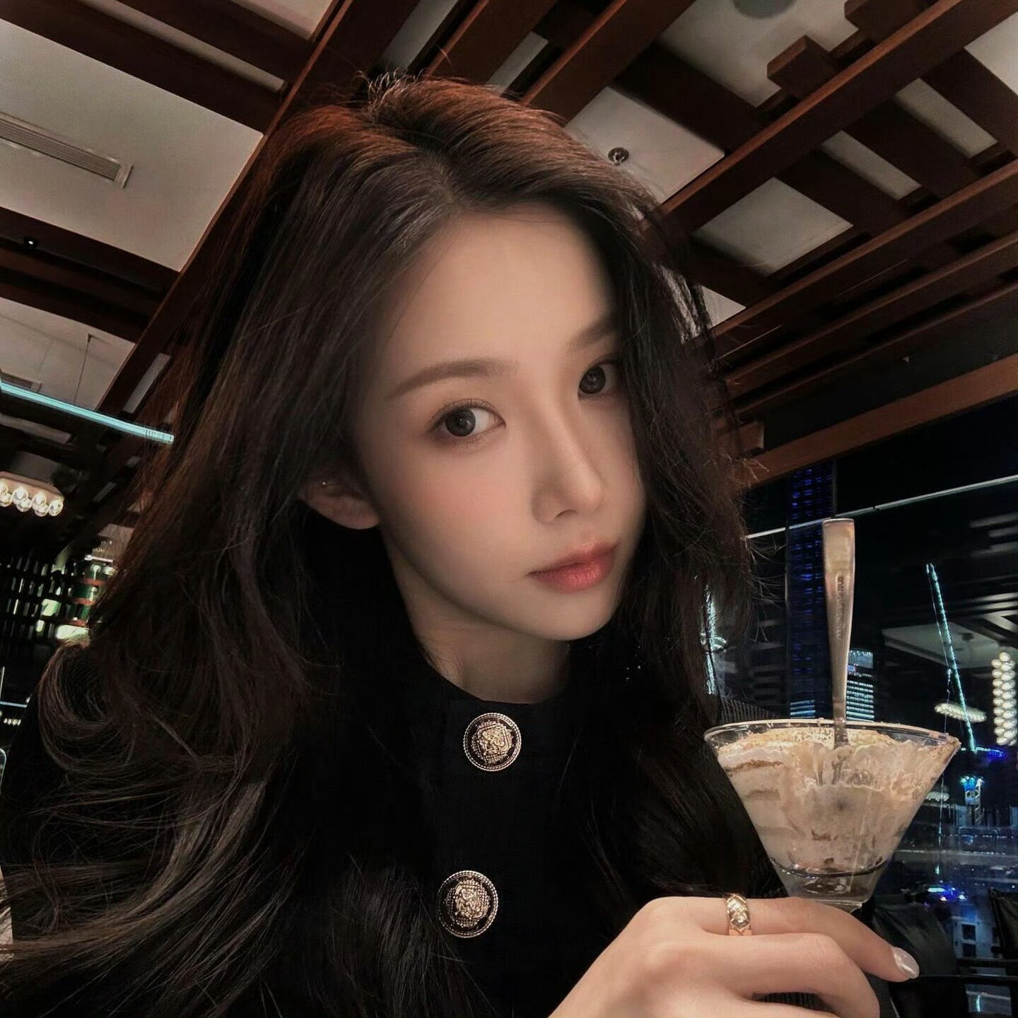 泰州伴游女生周晓雯的资料