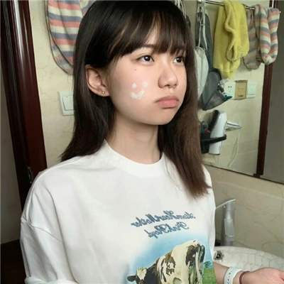 泰州伴游女生邝易云