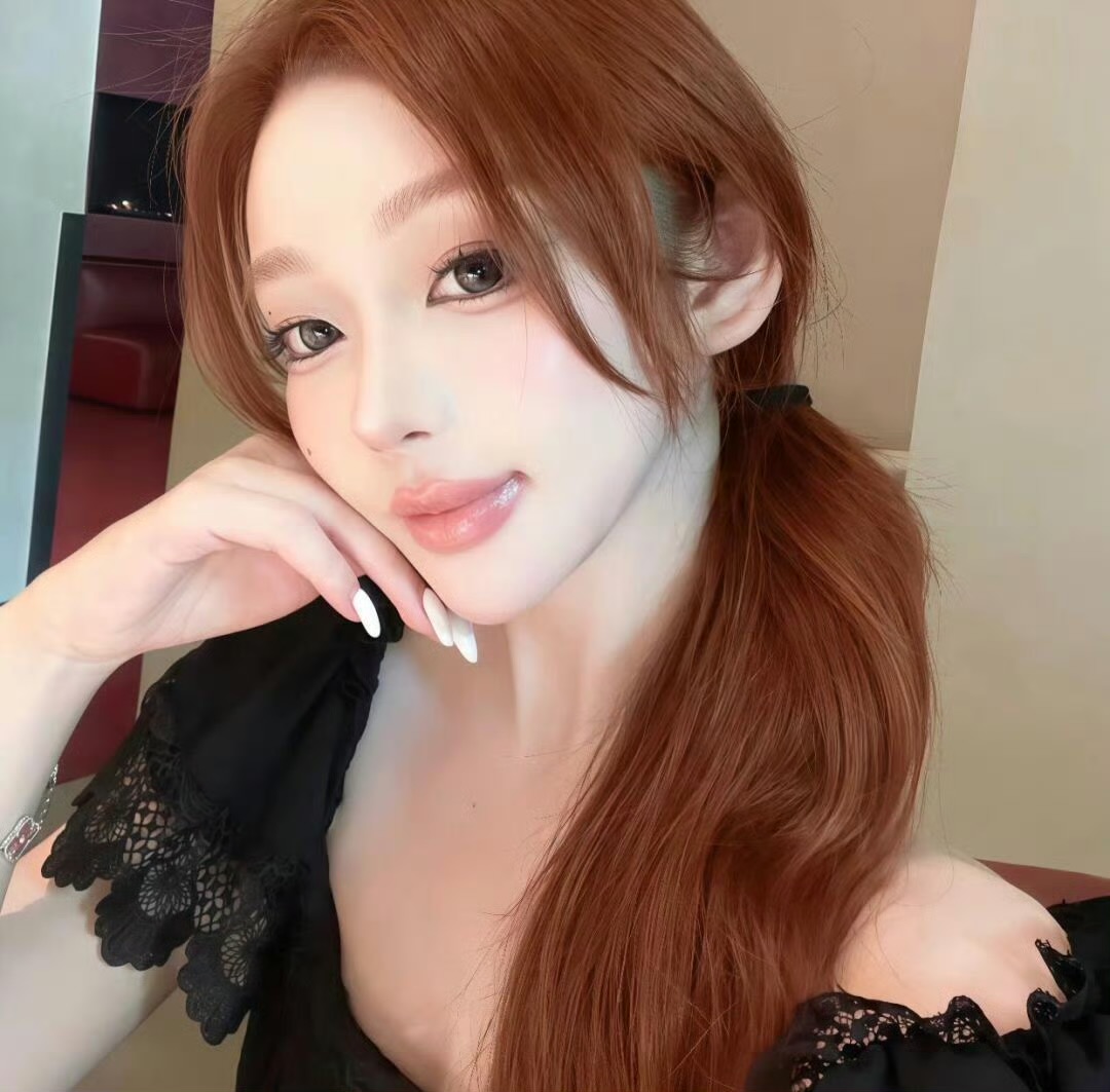 泰州伴游女生 | Victoria LiLI的资料